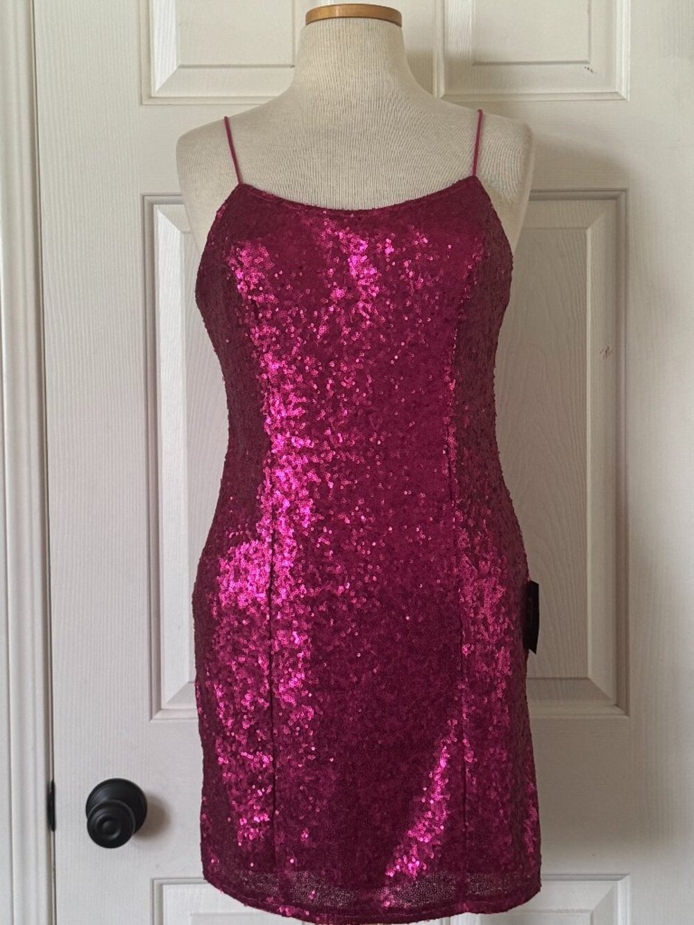 NWT Lulus Bring It Sequin Bodycon Stretch Mini Dress Magenta L
